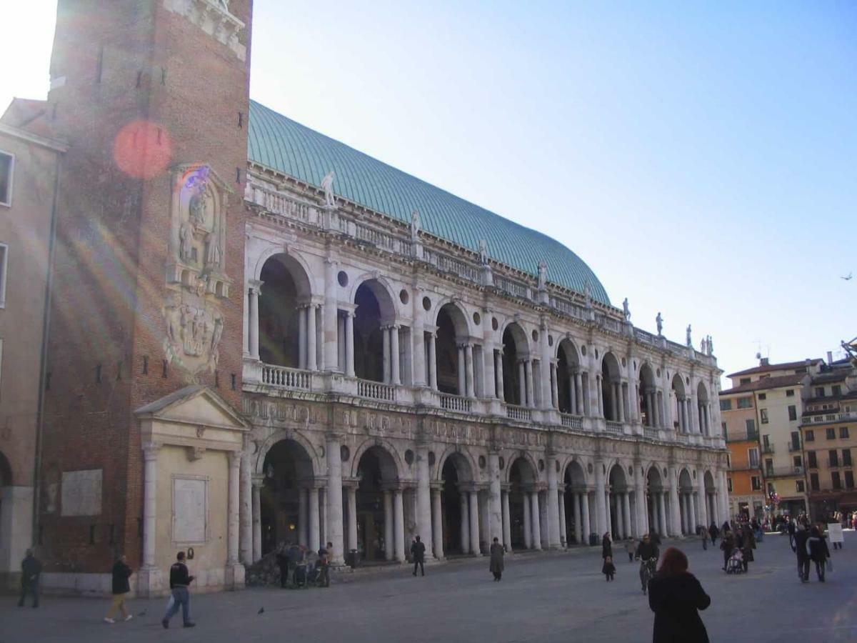 Casa Giorgia - Nel Cuore Di Vicence Extérieur photo